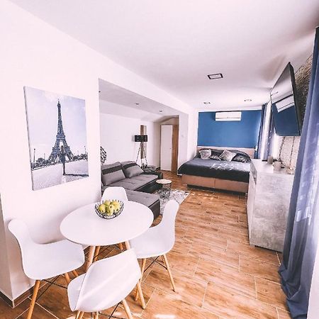 Unicorn Hrensko Appartement Buitenkant foto