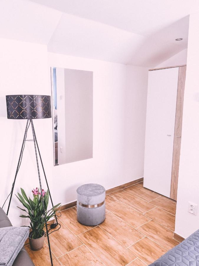 Unicorn Hrensko Appartement Buitenkant foto