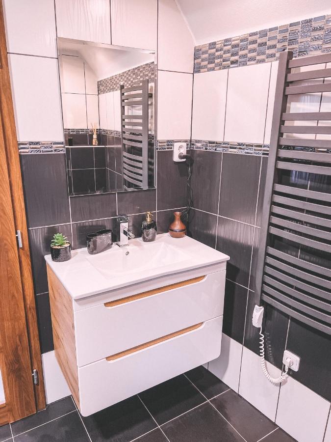 Unicorn Hrensko Appartement Buitenkant foto
